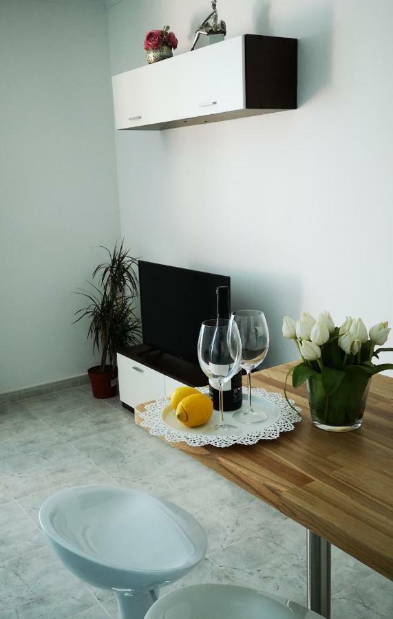 Apartment Granada 302 Pool&Beach 托雷维耶哈 外观 照片