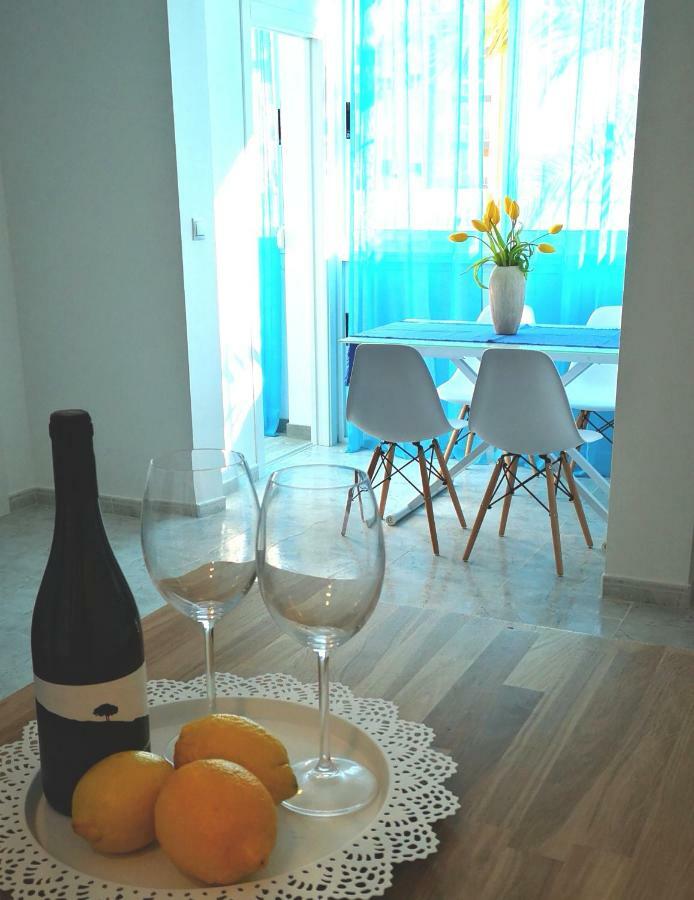 Apartment Granada 302 Pool&Beach 托雷维耶哈 外观 照片